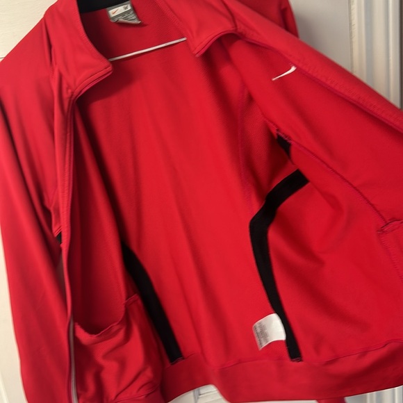 Nike cherry red full zip track jacket women’s size M - Picture 10 of 16